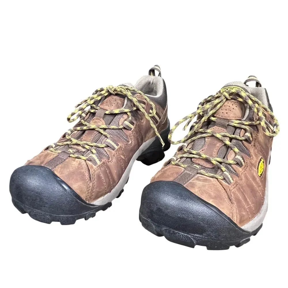 KEEN conquer trails